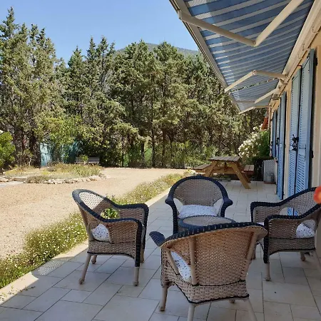 Casa de Férias Luxurious Holiday In With Swimming Pool